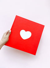 Cargar imagen en el visor de la galería, Nuestro libro favorito | Photobook para parejas